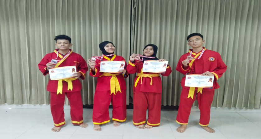 SMK Muhamamdiyah 1 Ajibarang sabet juara Tapak Suci KOSN 2023 | SMK ...